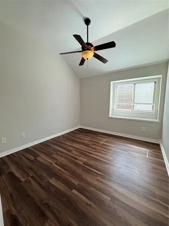 $2,550 | 213 Briarstone Drive, Alvarado, TX 76009