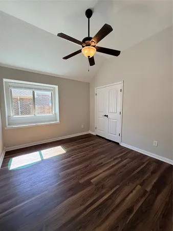 $2,550 | 213 Briarstone Drive, Alvarado, TX 76009