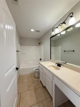 $2,550 | 213 Briarstone Drive, Alvarado, TX 76009