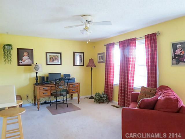 748 Forest Road Rock Hill, SC 29730 - Photo 3 of 16