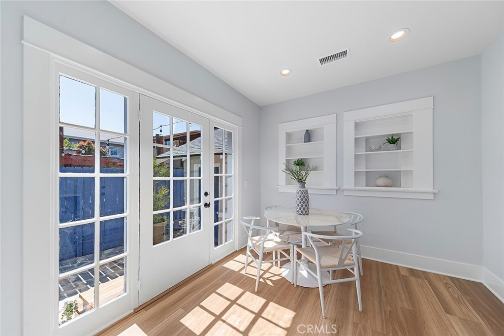 347 Gladys Avenue Long Beach, CA 90814 - Photo 30 of 39