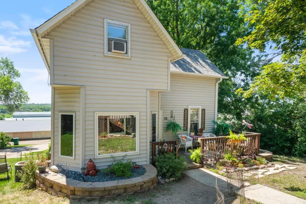 $149,900 | 113 3rd Street Southeast, Ortonville, MN 56278