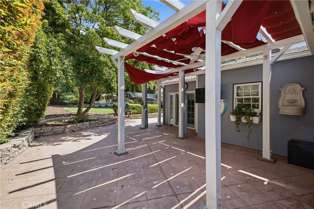 541 East Woodbury Road Altadena, CA 91001 - Photo 34 of 48