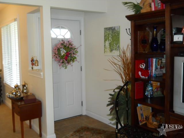 1356 Champions Pointe Decatur, IN 46733 - Photo 11 of 29