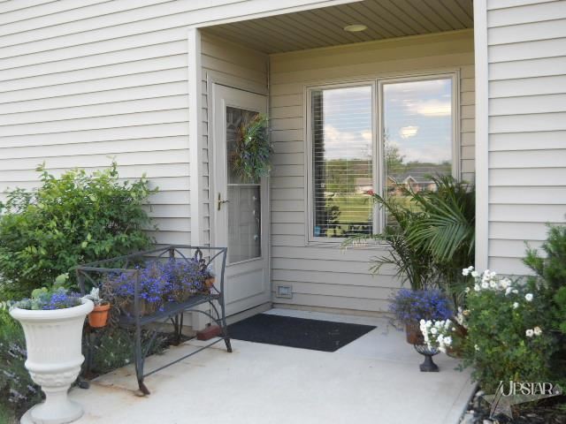 1356 Champions Pointe Decatur, IN 46733 - Photo 4 of 29