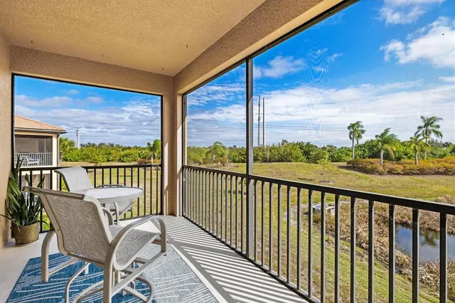 $389,900 | 23516 Awabuki Drive, Unit 201, Venice, FL 34293