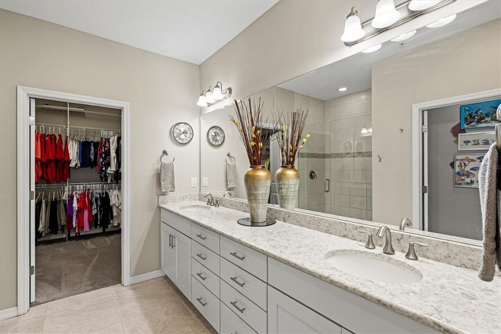 23516 Awabuki Drive, Unit 201 Venice, FL 34293 - Photo 41 of 88