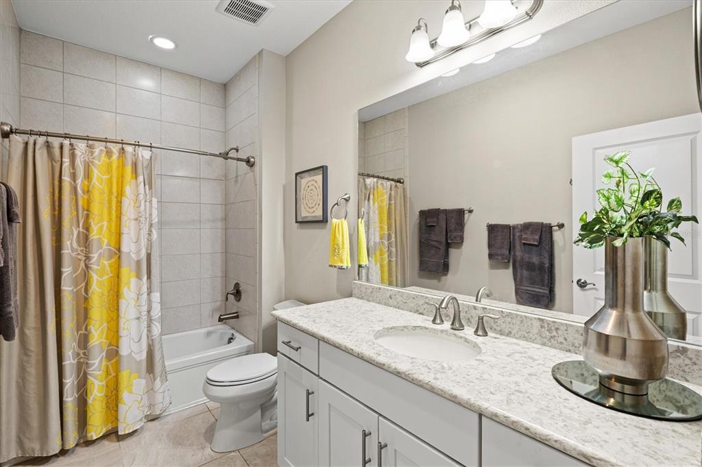 23516 Awabuki Drive, Unit 201 Venice, FL 34293 - Photo 49 of 88