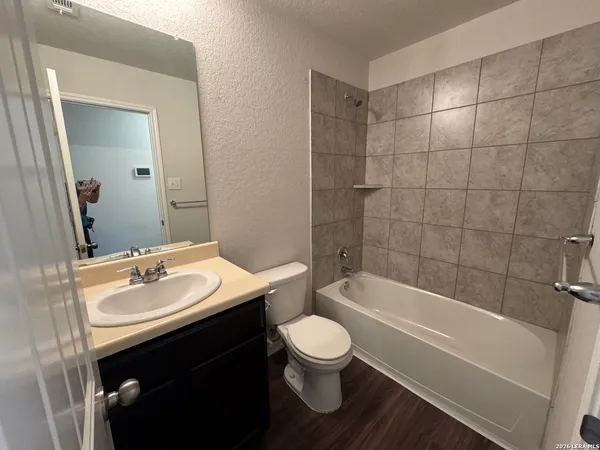 $2,050 | 2523 Barbwire Way, San Antonio, TX 78244