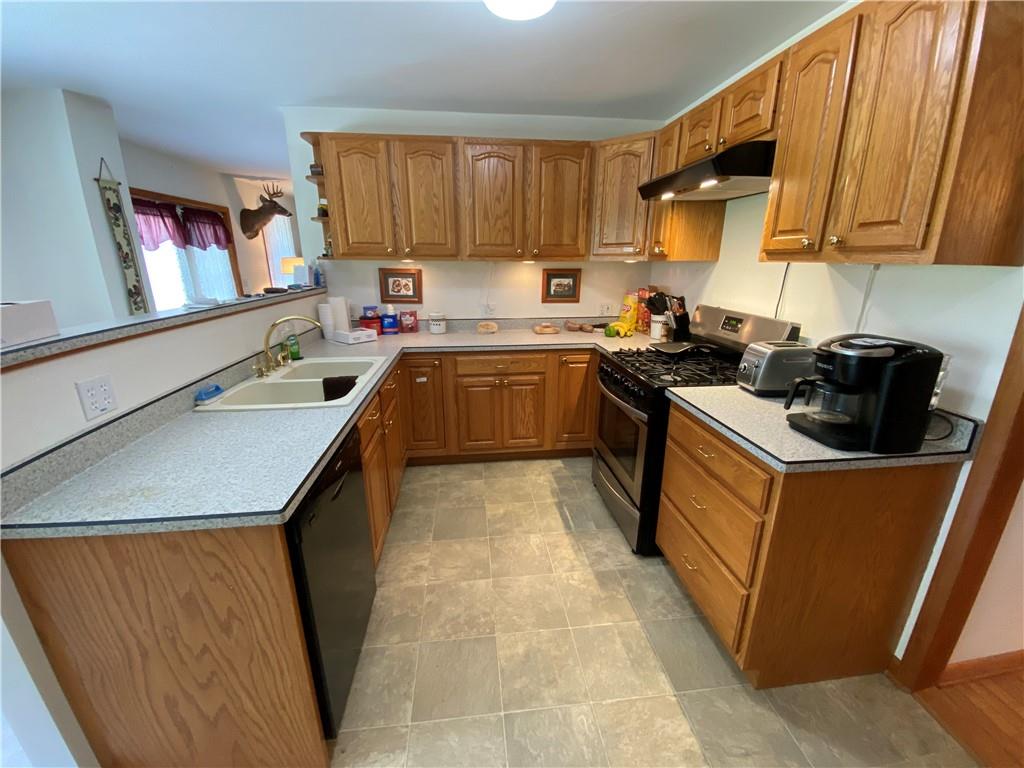 196 Tower Road Jamestown, PA 16134 - Photo 9 of 25 Gallery Image 9