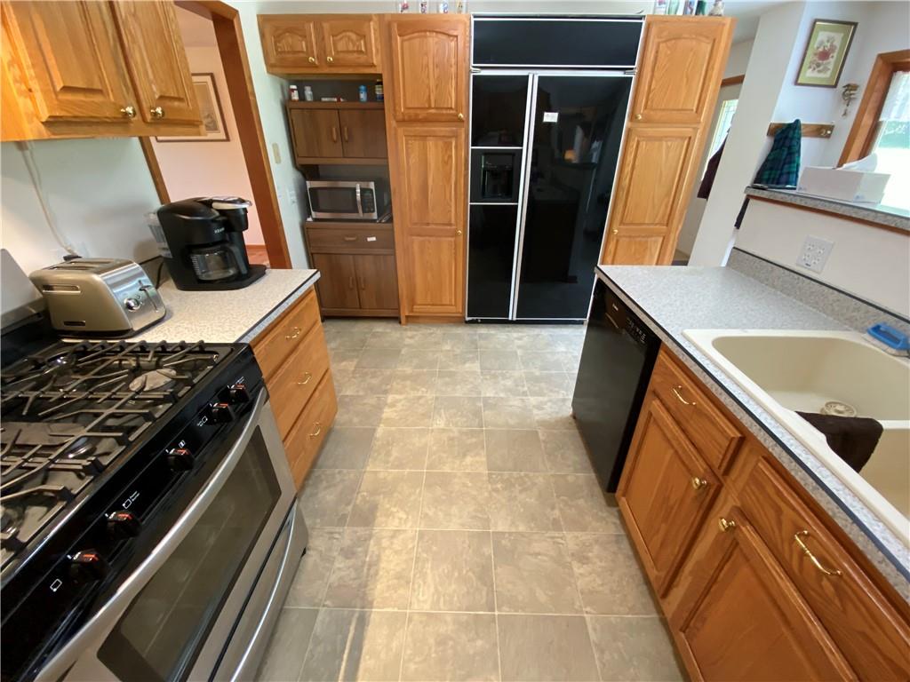 196 Tower Road Jamestown, PA 16134 - Photo 10 of 25 Gallery Image 10