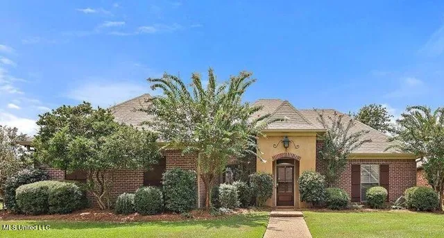 $2,195 | 113 West Pinebrook Drive, Brandon, MS 39047