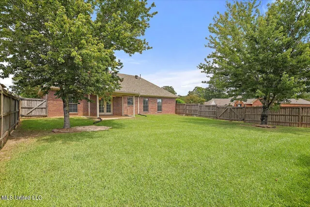 $2,195 | 113 West Pinebrook Drive, Brandon, MS 39047