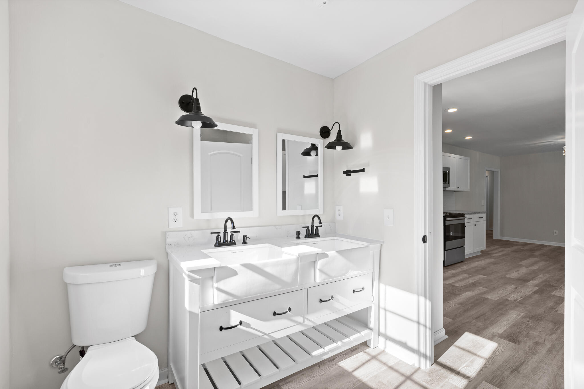 572 Hass Road Jasper, TN 37347 - Photo 15 of 35 Half Bath