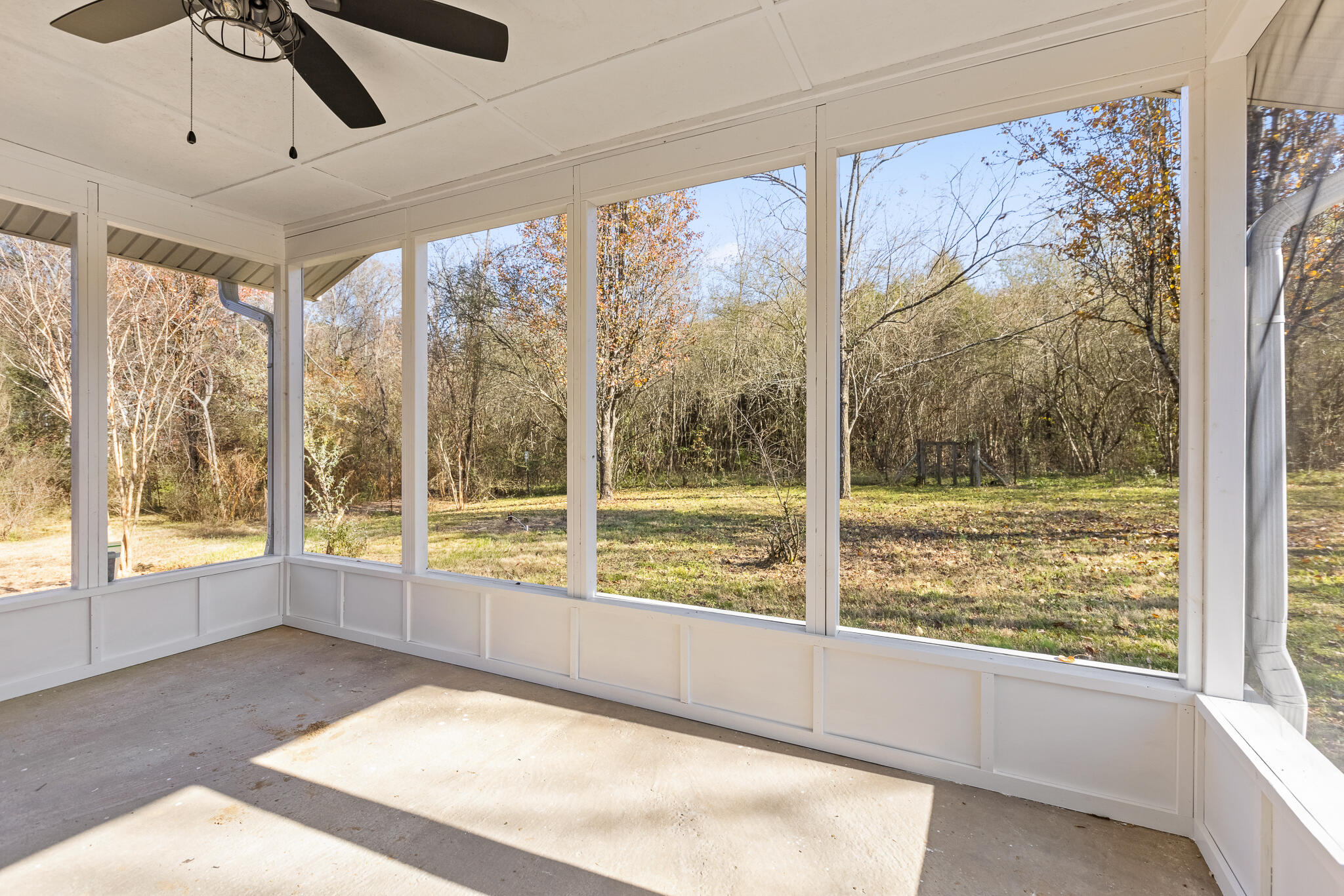 572 Hass Road Jasper, TN 37347 - Photo 20 of 35 Screened Back Porch