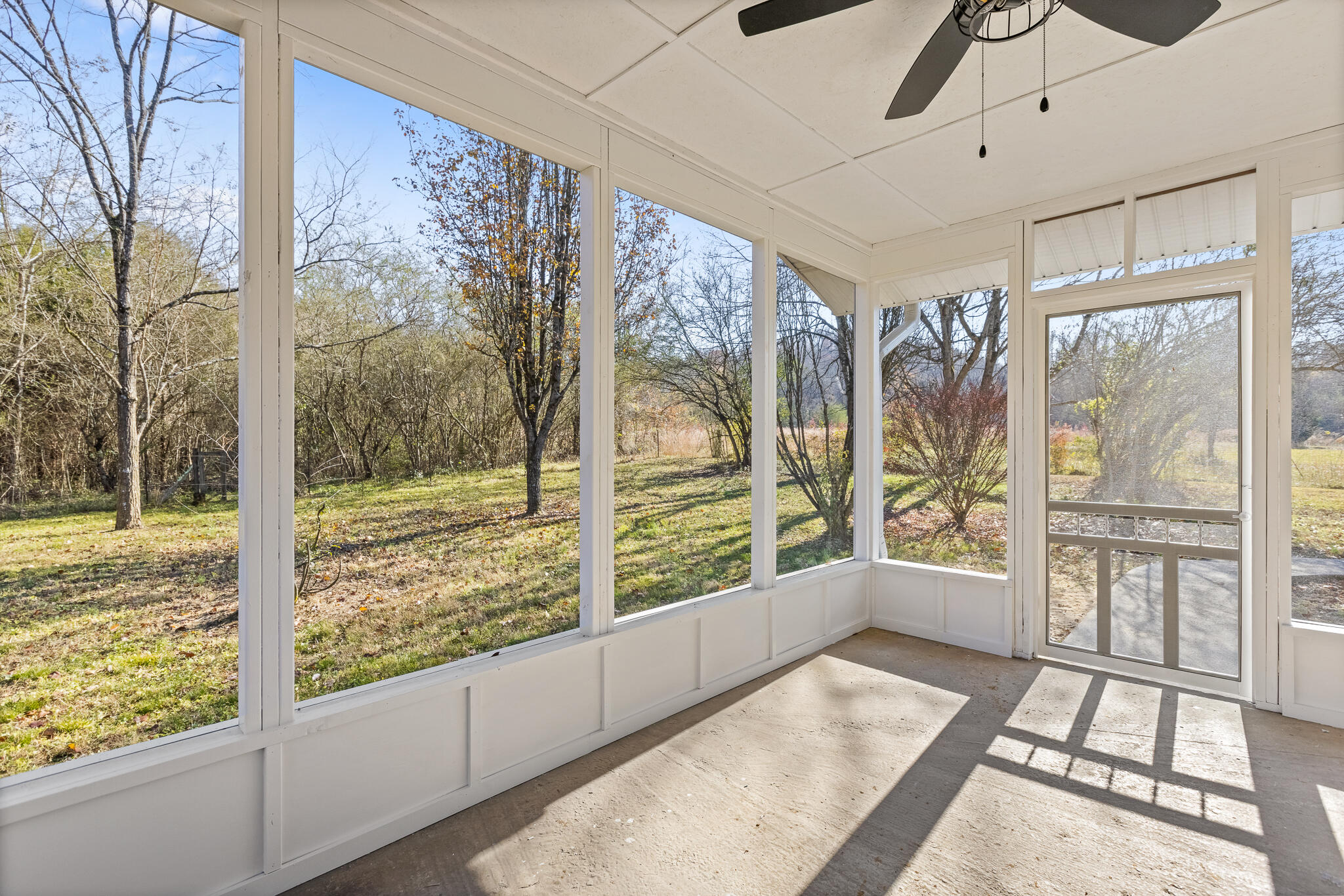 572 Hass Road Jasper, TN 37347 - Photo 21 of 35 Leads to large back yard