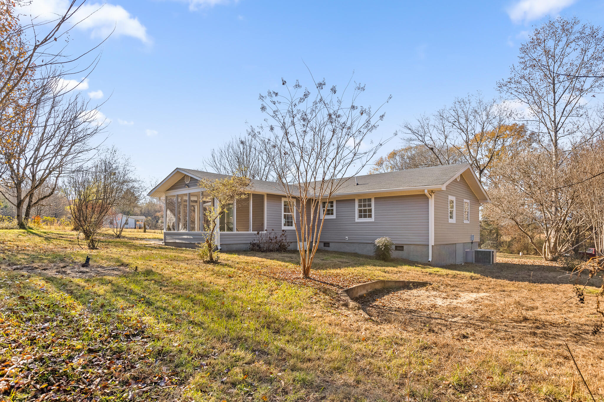 572 Hass Road Jasper, TN 37347 - Photo 34 of 35 Back of home