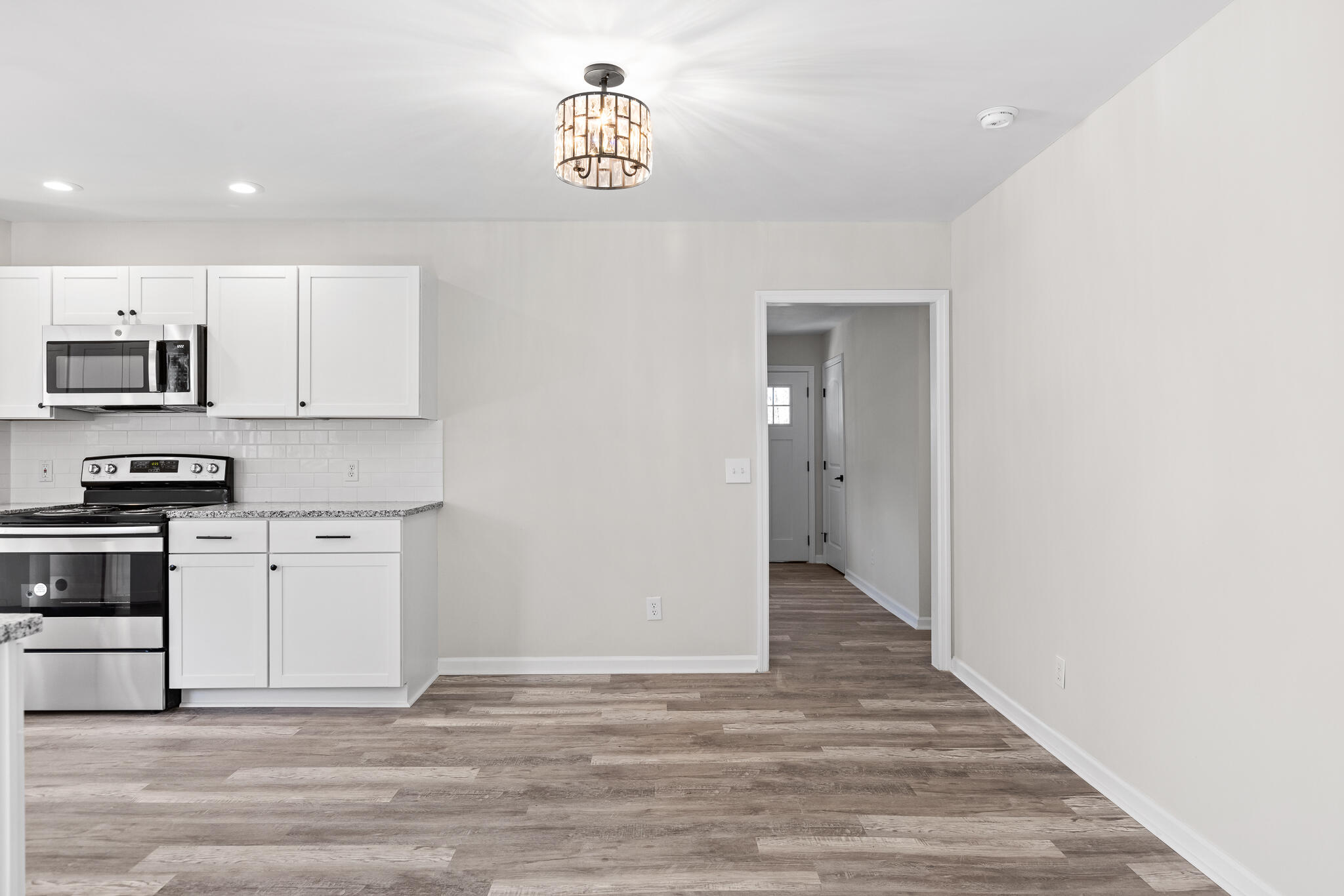 572 Hass Road Jasper, TN 37347 - Photo 7 of 35 Kitchen to Front Door