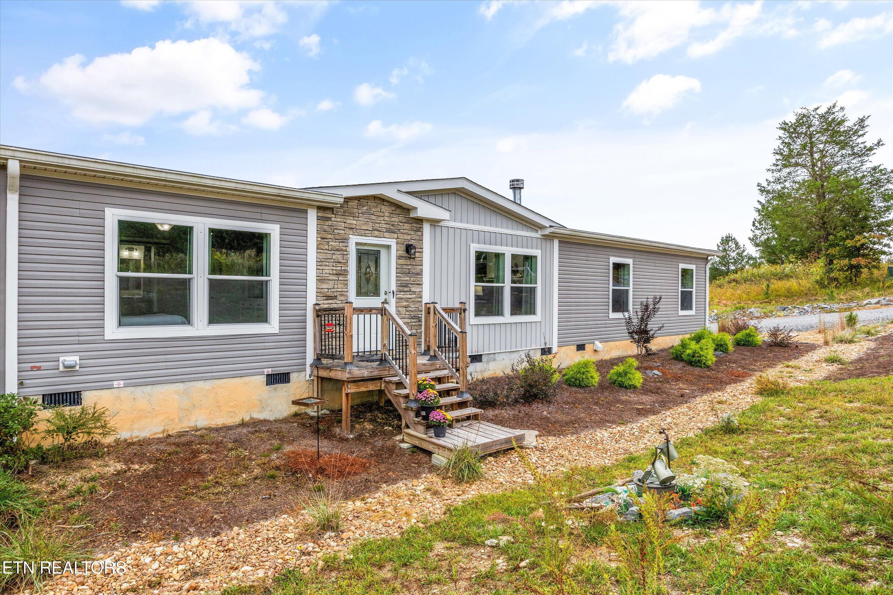 3851 Redman Lane Decatur, TN 37322 - Photo 4 of 41 04-3851 Redman Ln -05