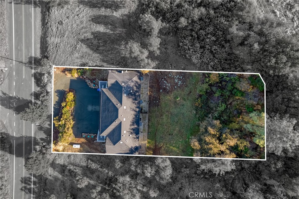 10401 Point Lakeview Road Kelseyville, CA 95451 - Photo 39 of 41 a view of small yard