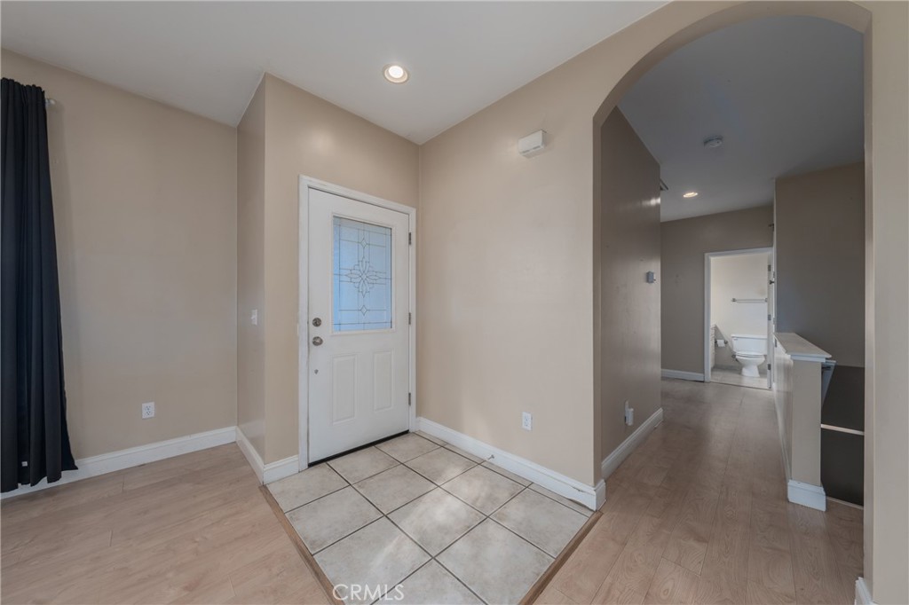 10401 Point Lakeview Road Kelseyville, CA 95451 - Photo 10 of 41 a view of a hallway with a kitchen