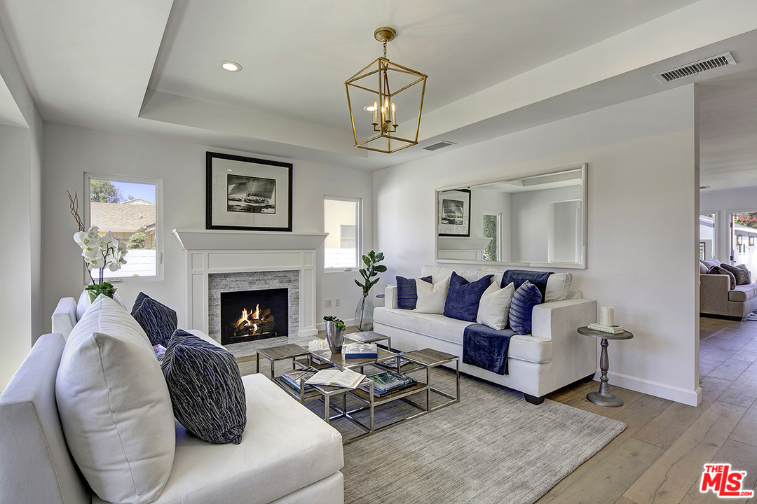 11362 Charnock Road Los Angeles, CA 90066 - Photo 6 of 23 Gallery Image 6