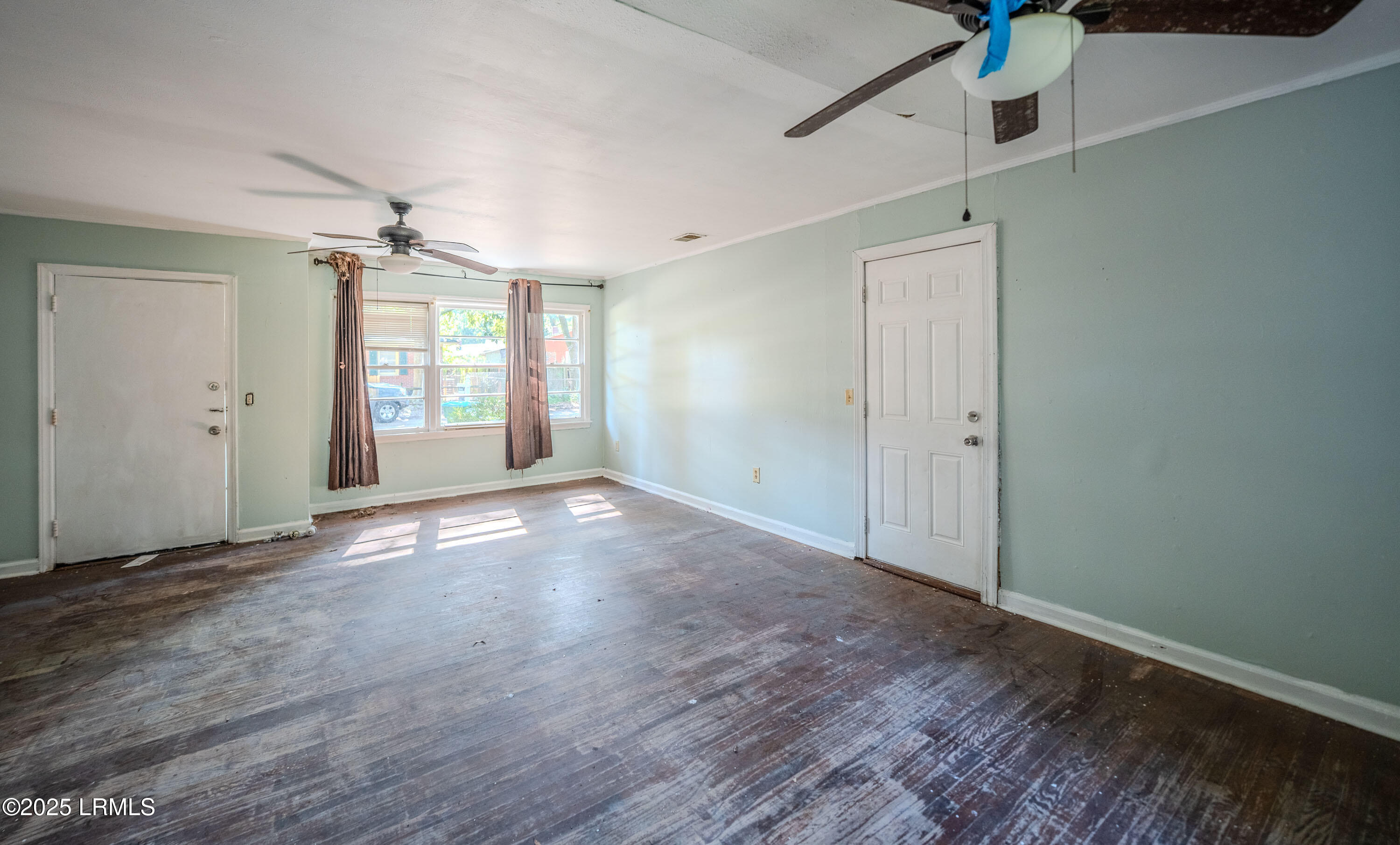 1804 6th Street Beaufort, SC 29902 - Photo 3 of 7 DSC02602-HDR-FULL