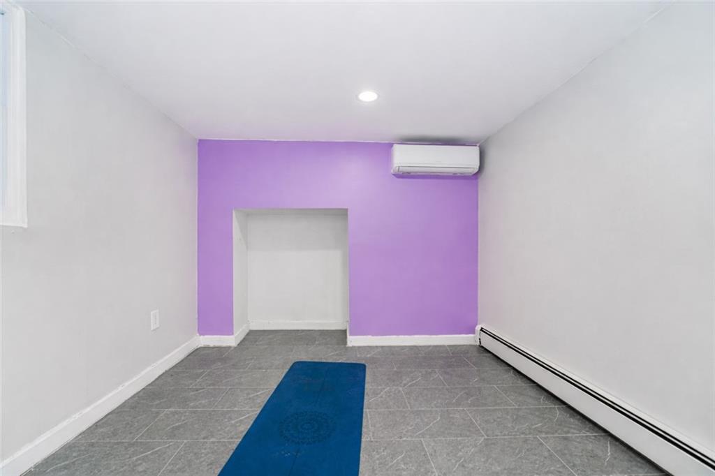 119 Watchogue Road Staten Island, NY 10314 - Photo 24 of 26