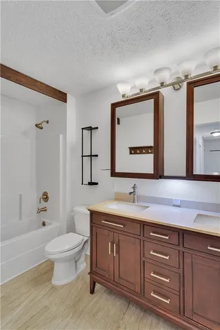 $565,000 | 140 Aspen Drive, Beaver, PA 15009