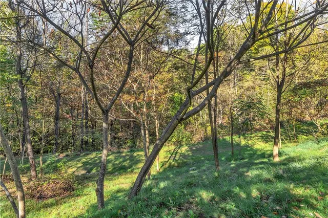 $565,000 | 140 Aspen Drive, Beaver, PA 15009