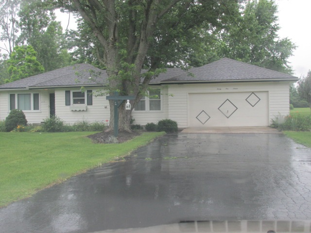 2116 Maples Road Fort Wayne, IN 46816 - Photo 1 of 2