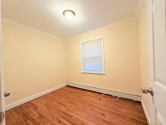 $3,500 | 35 North 16th Street, Unit FIRST FL & BASEMENT, Wheatley Heights, NY 11798