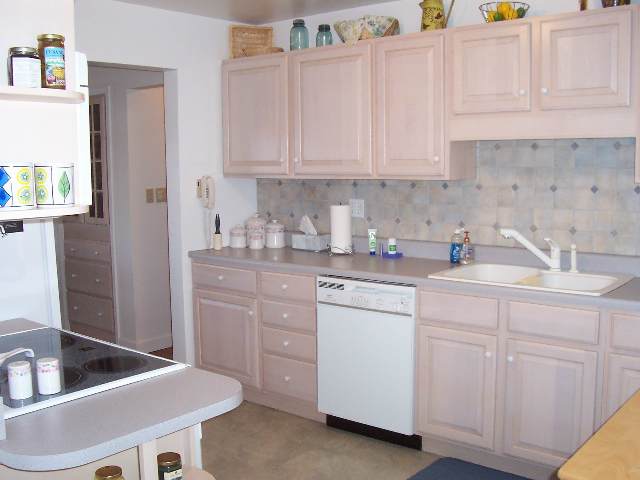 9337 North Northview Road Peoria, IL 61615 - Photo 5 of 9 Gallery Image 5