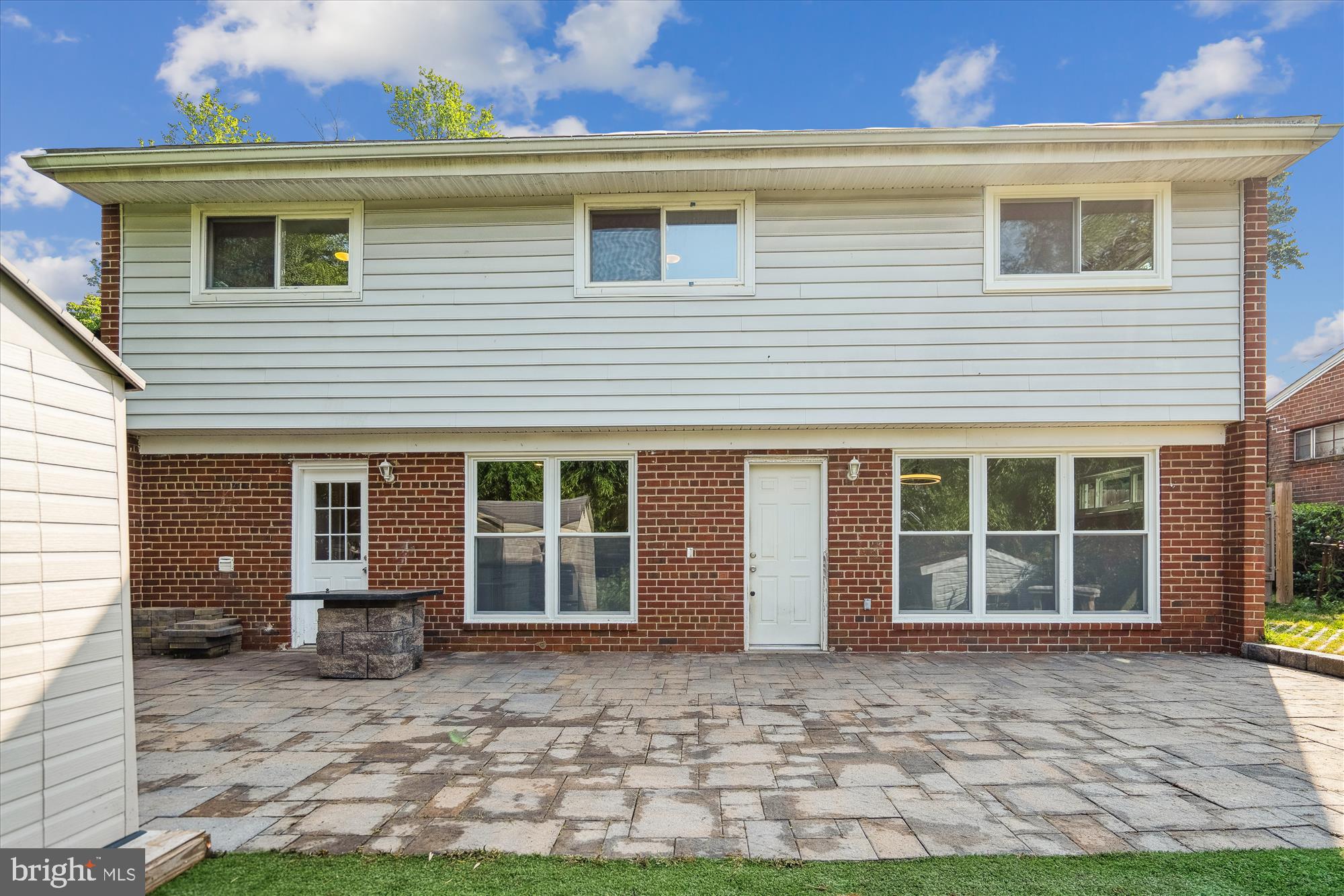12812 Crisfield Road Silver Spring, MD 20906 - Photo 9 of 83 a front view of a house with a large window