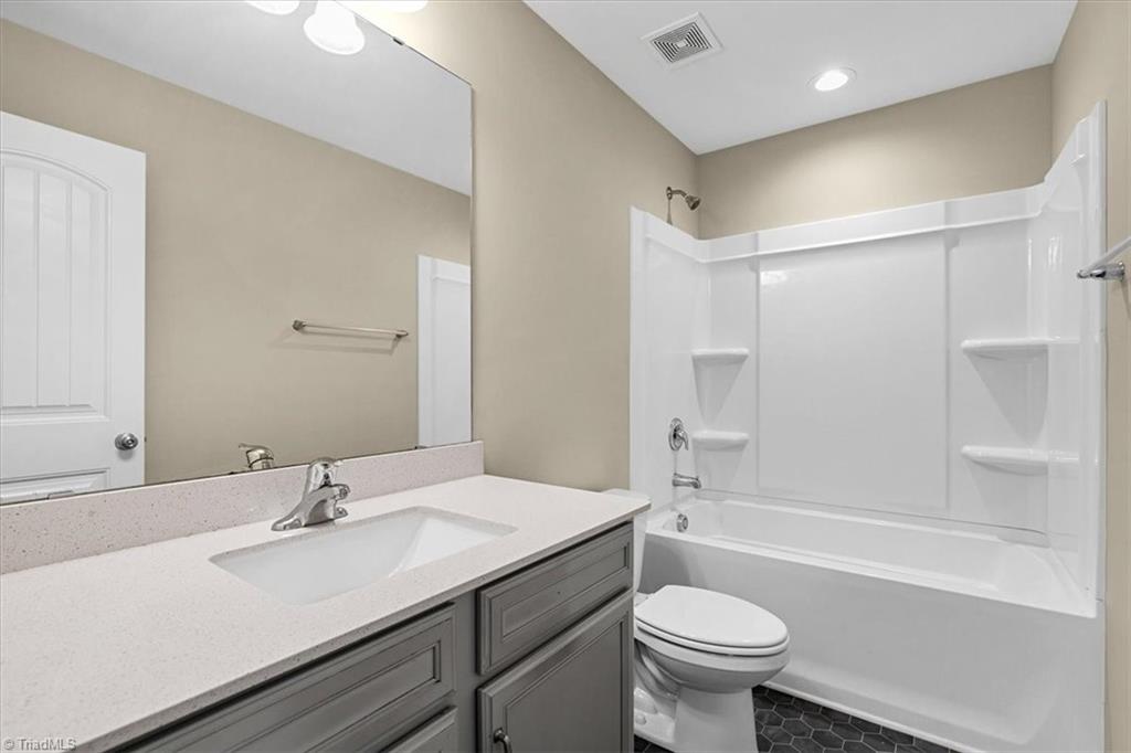 3837 Copperfield Court High Point, NC 27265 - Photo 29 of 42