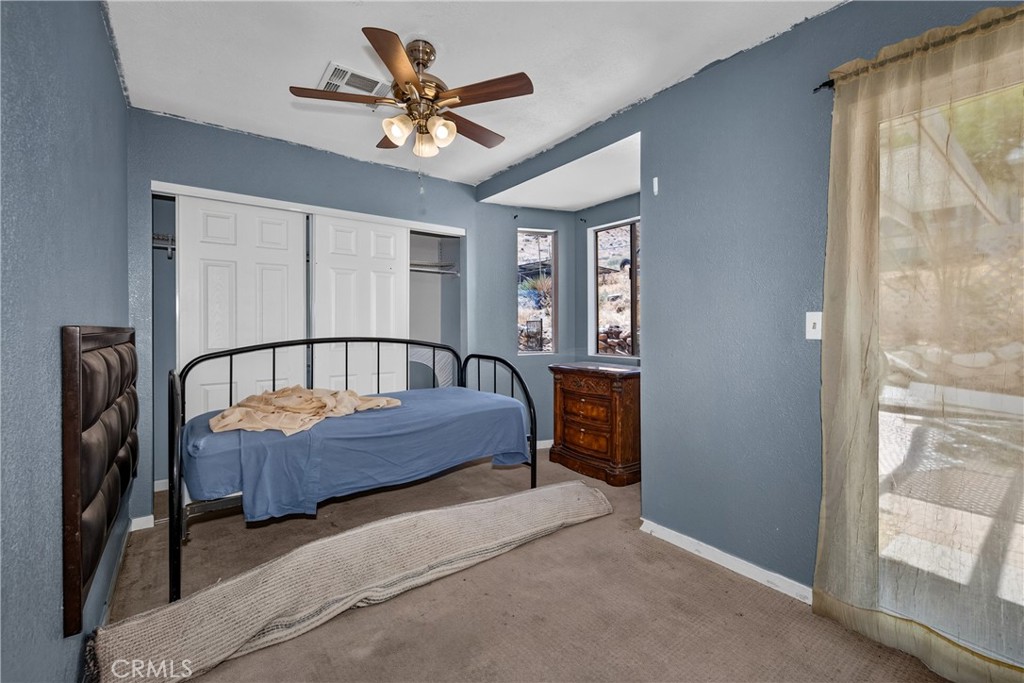 8929 Central Road Apple Valley, CA 92308 - Photo 18 of 43 Bedroom #01