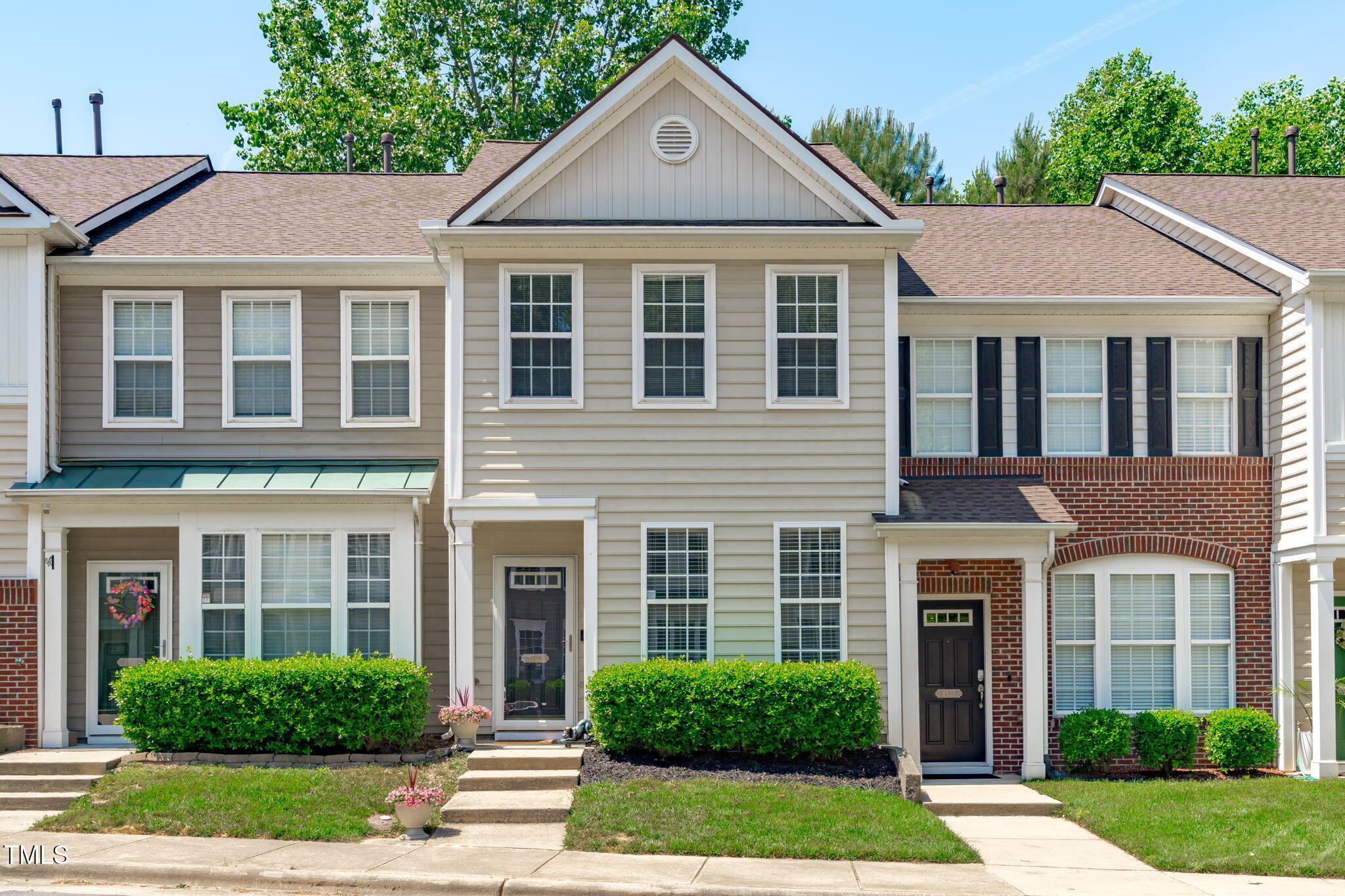 4535 Sugarbend Way Raleigh, NC 27606 - Photo 3 of 32 B-7