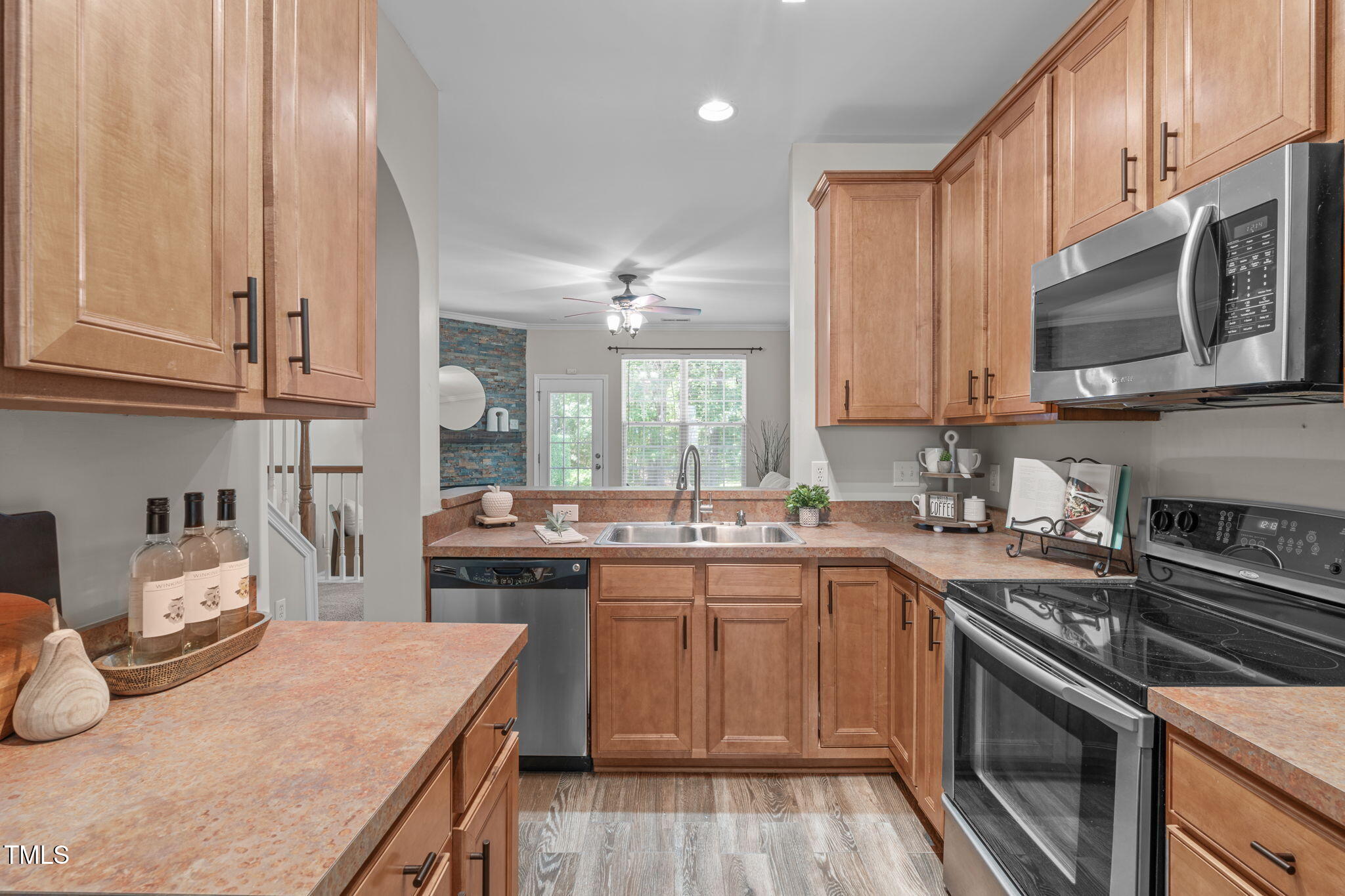 4535 Sugarbend Way Raleigh, NC 27606 - Photo 9 of 32 A-10