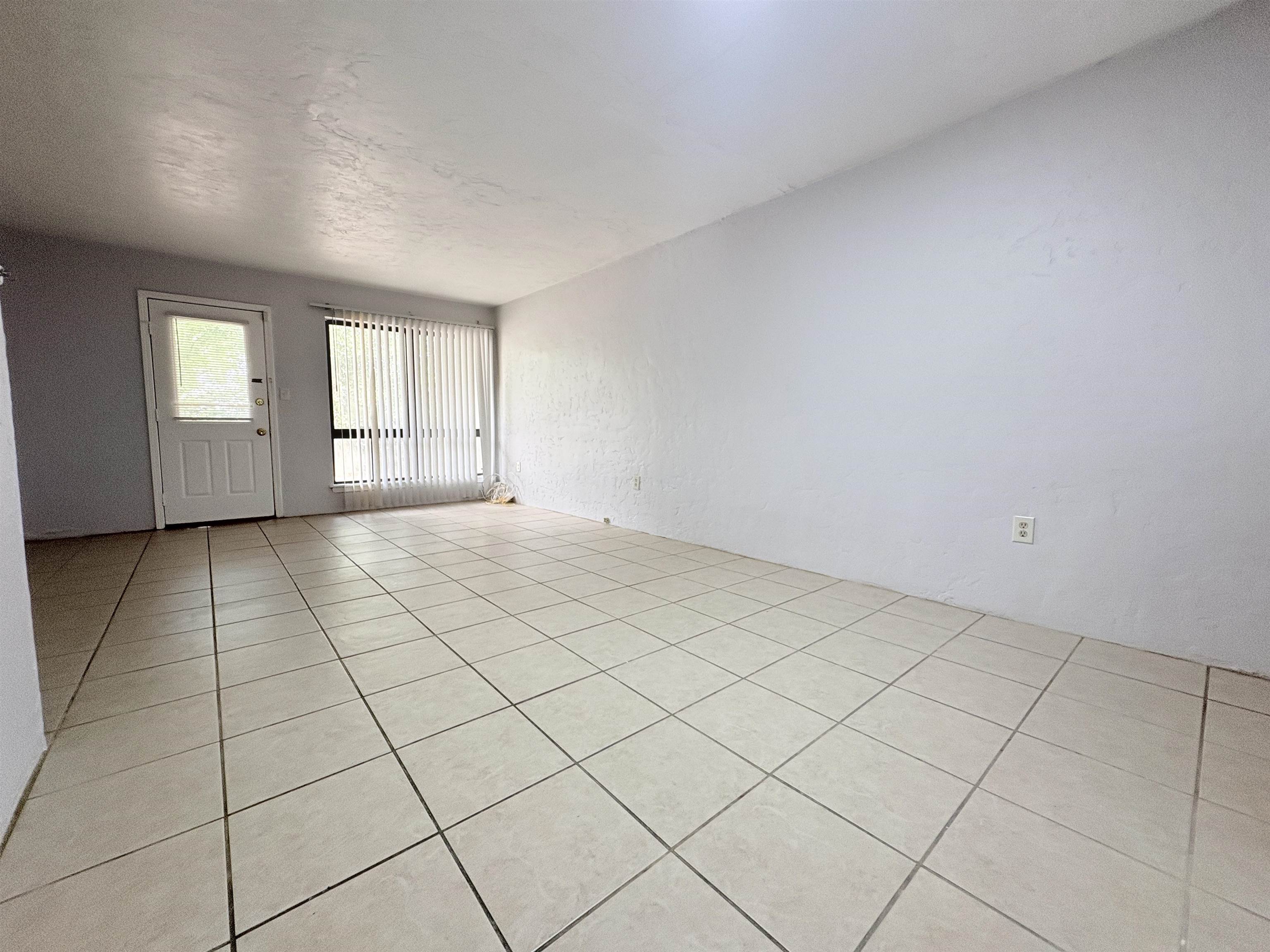 1007 Sutor Road, Unit B Tallahassee, FL 32311 - Photo 4 of 17