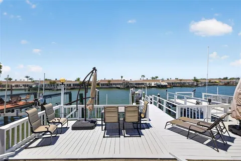 $489,000 | 555 Boca Ciega Point Boulevard South, Unit 555, St. Petersburg, FL 33708