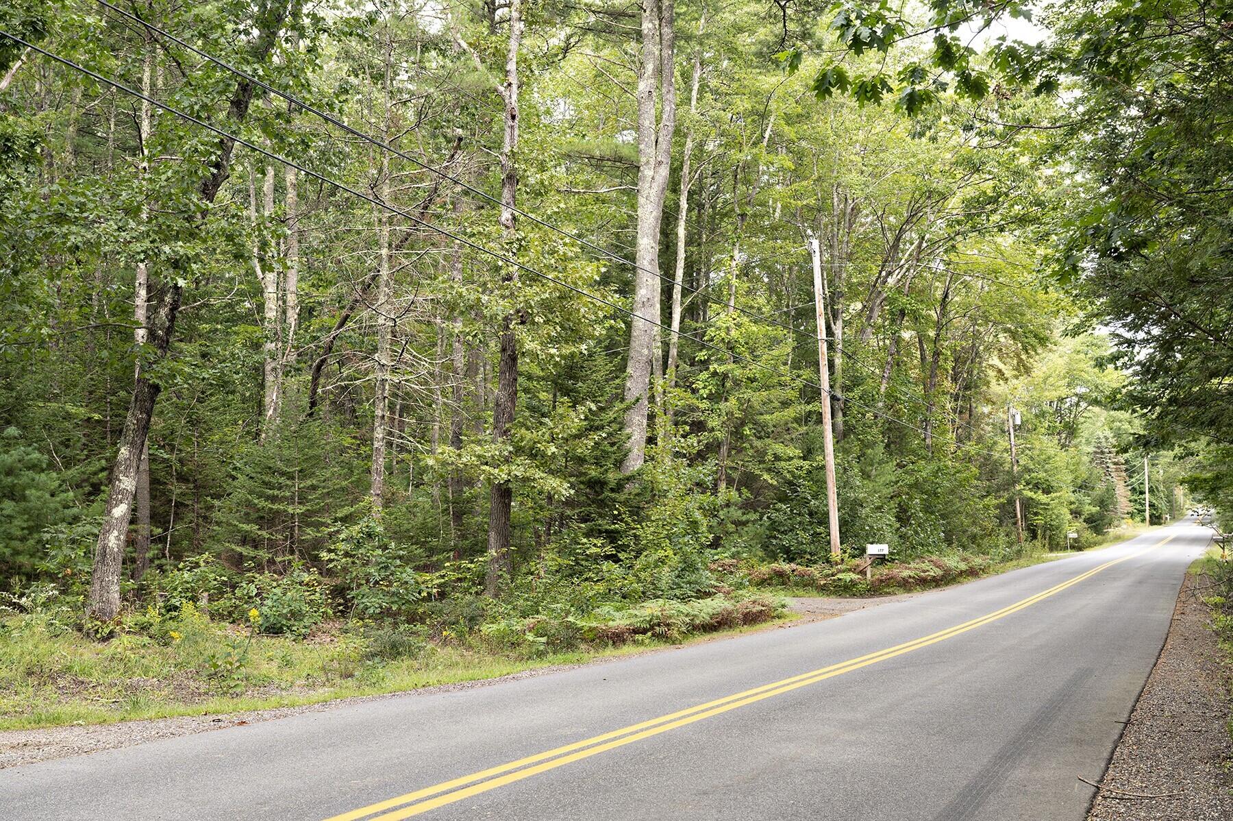 194 Lindsey Road Wells, ME 04090 - Photo 11 of 26 thumbnail_Marge-002