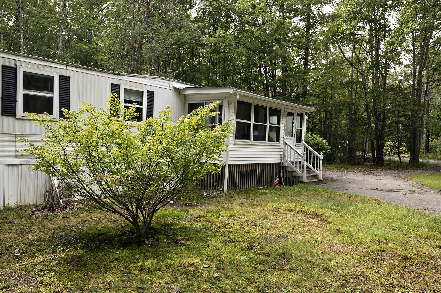 194 Lindsey Road Wells, ME 04090 - Photo 20 of 26 thumbnail_Marge-017