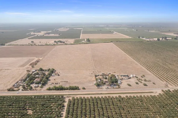 $1,999,900 | 20392 Ave 19 1/2, Madera, CA 93637