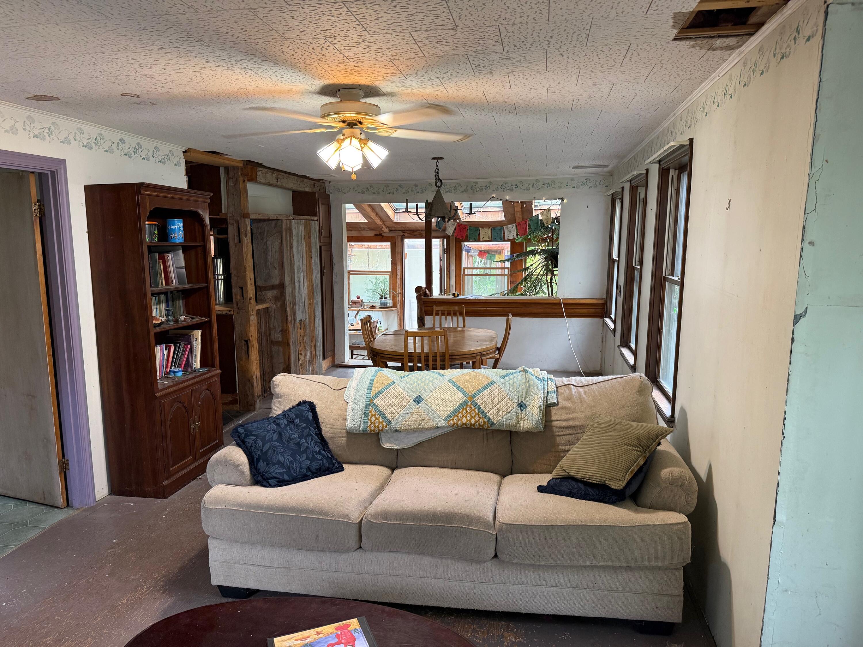 352 Bayview Road Penobscot, ME 04476 - Photo 14 of 56 IMG_2085