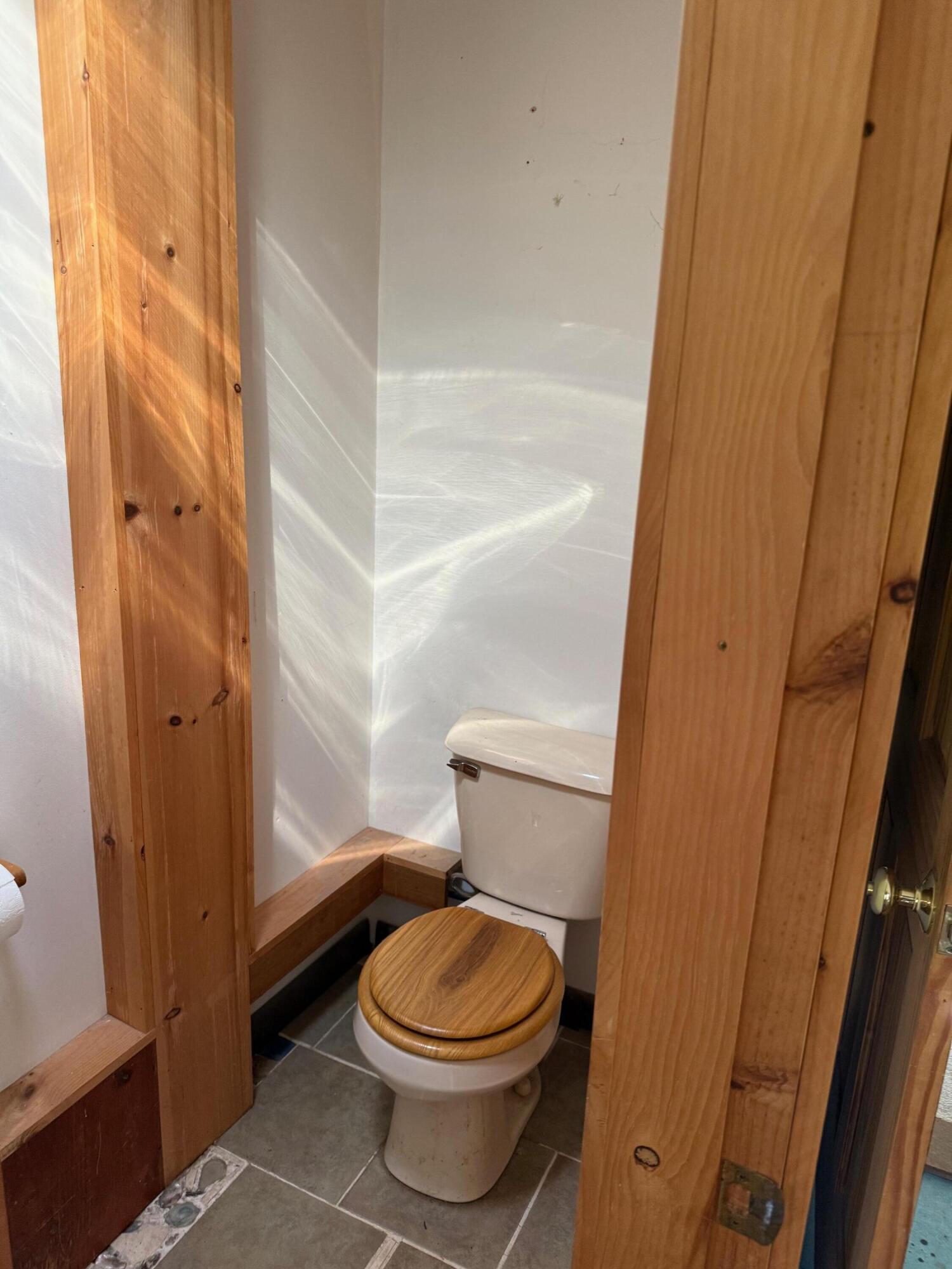 352 Bayview Road Penobscot, ME 04476 - Photo 20 of 56 IMG_1892