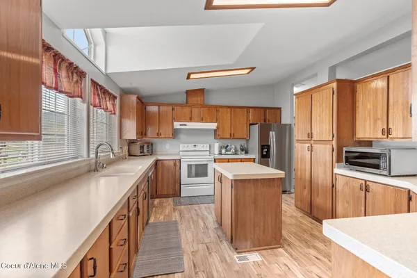 $205,000 | 2204 West Pellinore Way, Post Falls, ID 83854