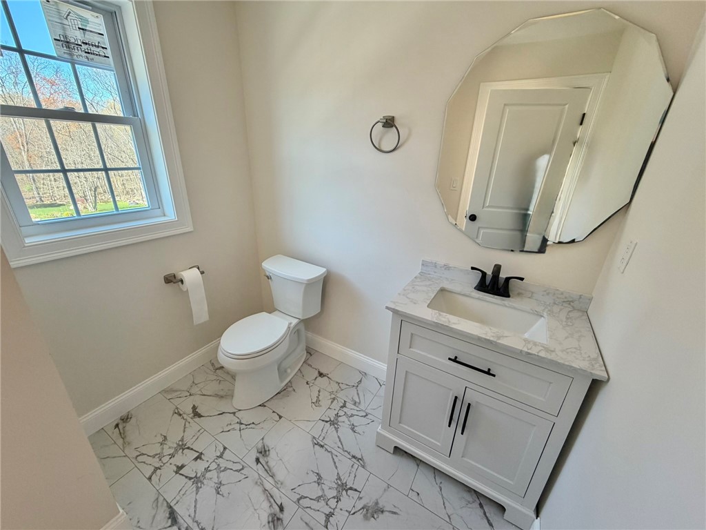 378 Gauthier Drive Woonsocket, RI 02895 - Photo 19 of 24