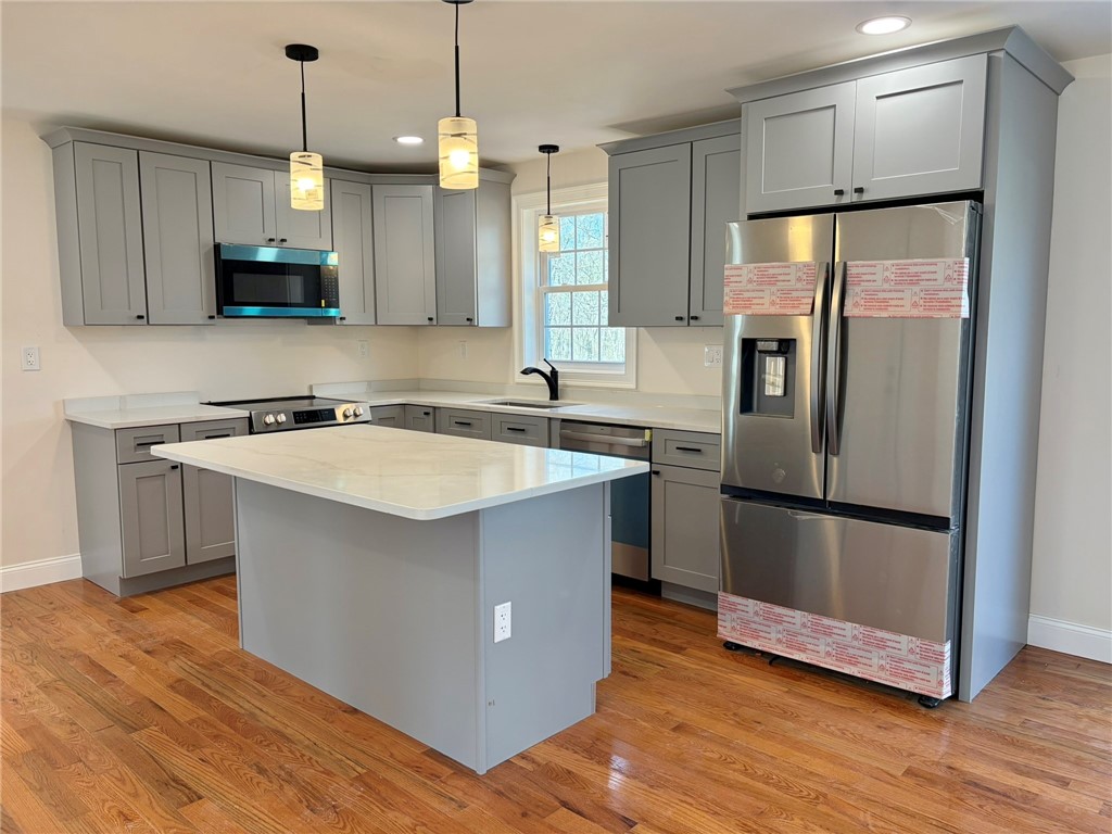 378 Gauthier Drive Woonsocket, RI 02895 - Photo 2 of 24