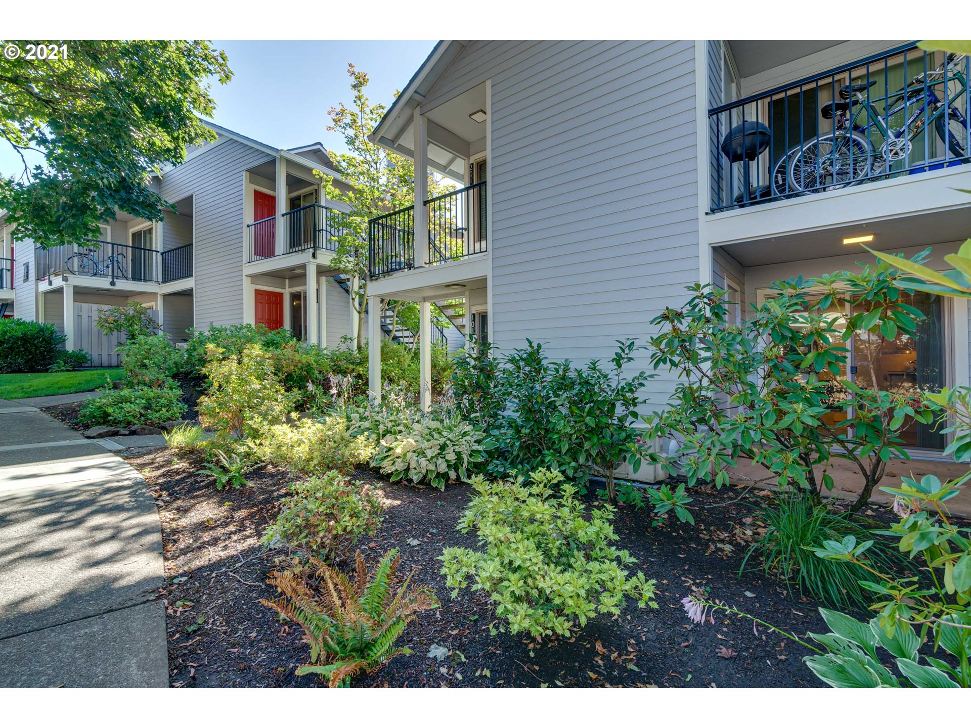86 Kingsgate Road, Unit G101 Lake Oswego, OR 97035 - Photo 20 of 24 Gallery Image 20