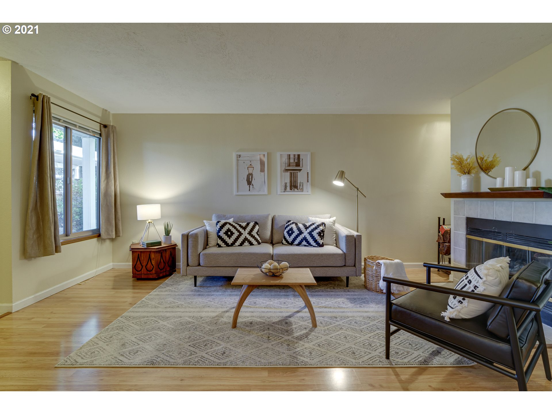 86 Kingsgate Road, Unit G101 Lake Oswego, OR 97035 - Photo 4 of 24 Gallery Image 4